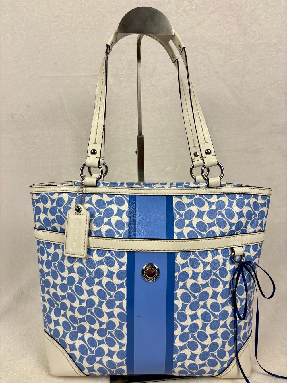 Coach Y2K Chelsea Heritage Signature Tote in Blue/White Colorway